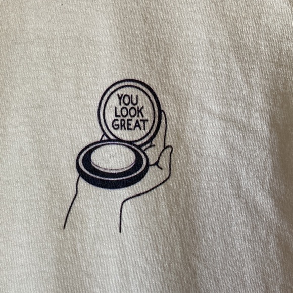 Graphic tee - Picture 2 of 3